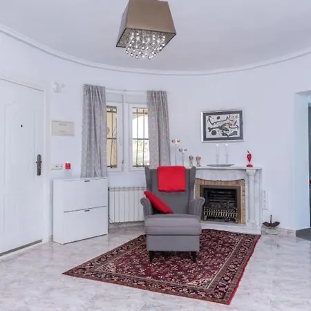Villa In